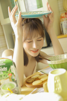 COM忘忧草WWW日本污污黄